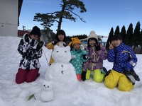 雪だるまと一緒に！