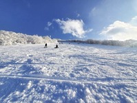 空と雪